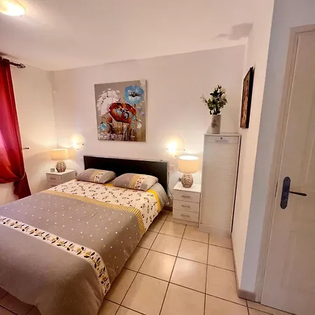 Maison Ondella, Proche Santa Giulia Дом отдыха