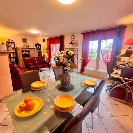 Maison Ondella, Proche Santa Giulia Дом отдыха *