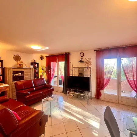 Maison Ondella, Proche Santa Giulia Holiday home